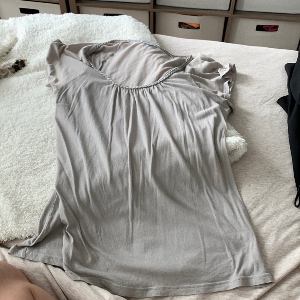 Small short sleeve